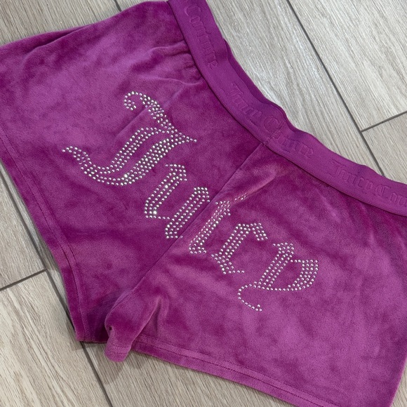 Juicy Couture Pants - Y2K Juicy Loungewear Velour Shorts Sz M| Pink Sparkle Sleep 90s Comfy Spellout